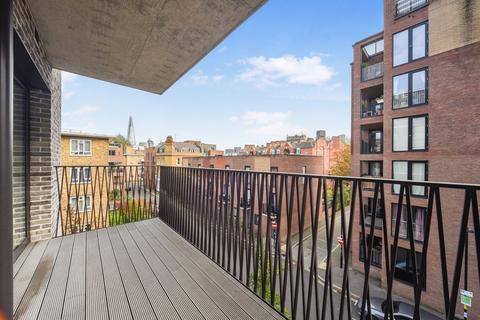 1 bedroom apartment to rent, Glade Path London SE1