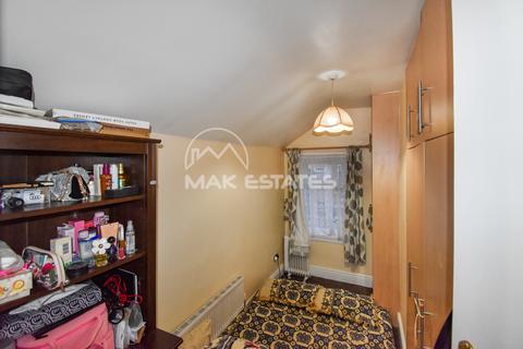 10 Ernest Road, Birmingham, B12 8AX
