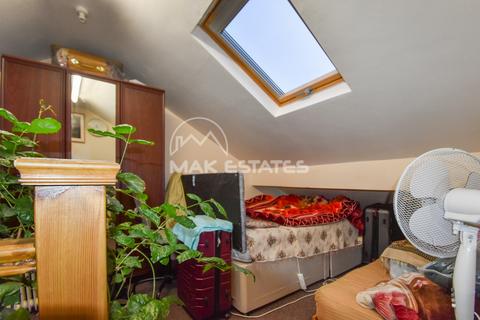 10 Ernest Road, Birmingham, B12 8AX