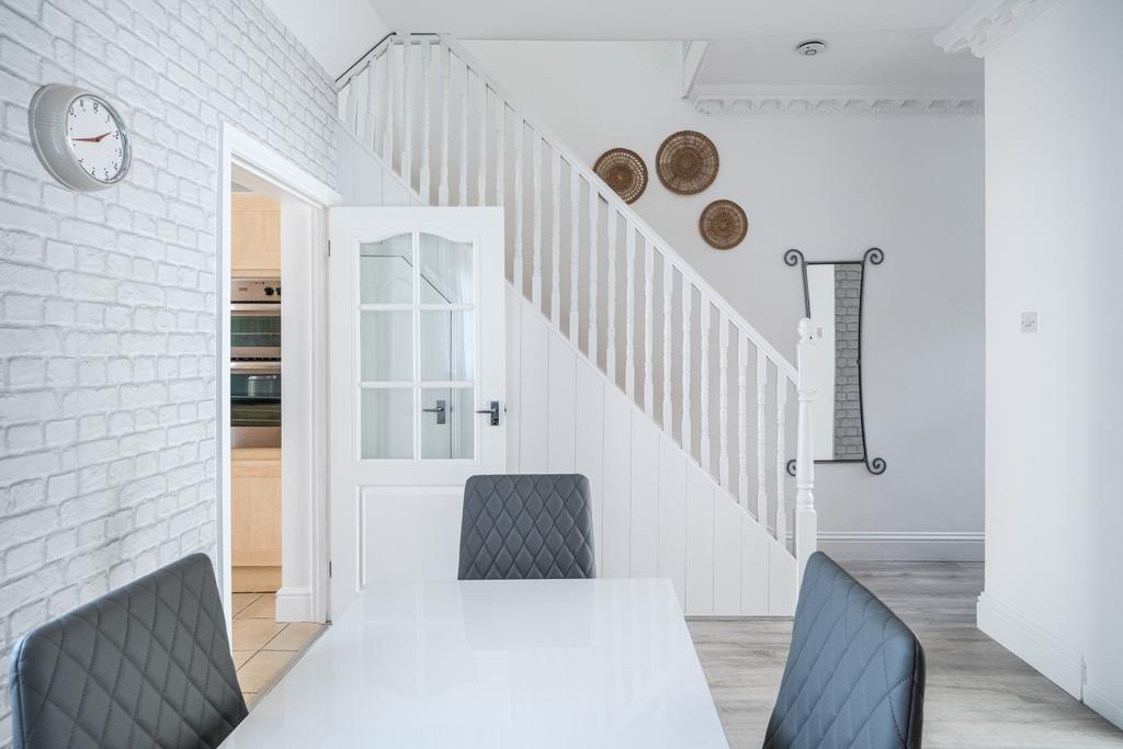 11 nutfield road 4