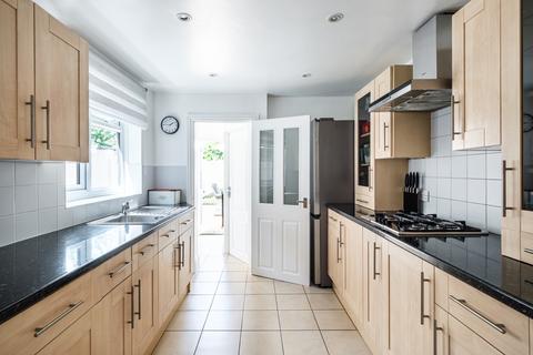 11 Nutfield Road, London, E15 2DG