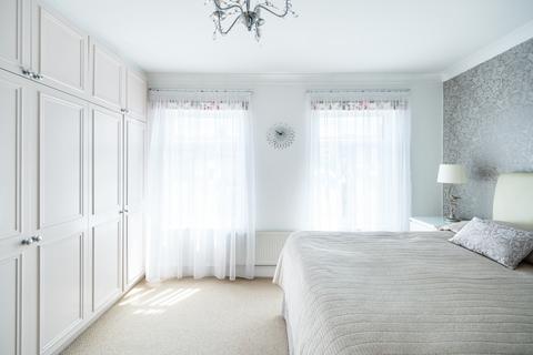 11 Nutfield Road, London, E15 2DG