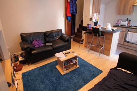 Harold Place, Leeds LS6