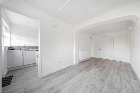 3 bedroom terraced house for sale, 41 Corndon Crescent, Shrewsbury, SY1 4LD