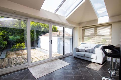 4 bedroom semi-detached house for sale, Hollowhead Lane, Wilpshire