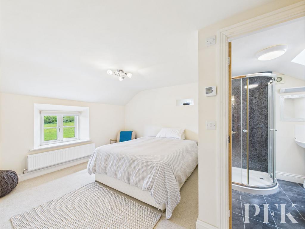 Bedroom 1 & en-suite