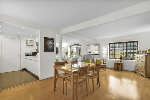 2 bedroom apartment for sale, New Crane Wharf, Wapping E1W