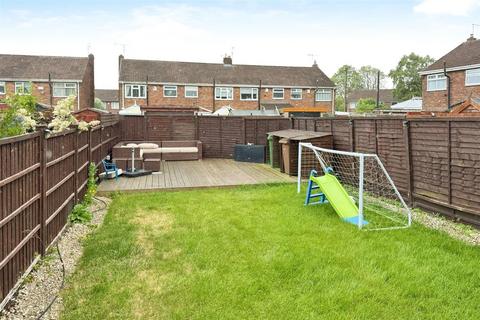 2 Burdon Close, Willerby, Hull, HU10 6QZ