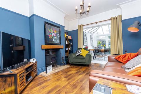9 Beech Grove, Southport, PR9 7EE
