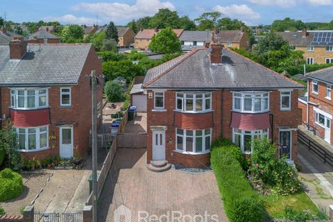 22 Ingleborough Drive, Sprotbrough, Doncaster, DN5 7AD