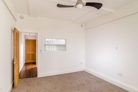 Studio for sale, Long Acre, The Coachworks, BA1