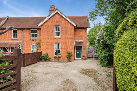 3 bedroom end of terrace house for sale, Inkpen Road, Kintbury, Hungerford, Berkshire, RG17