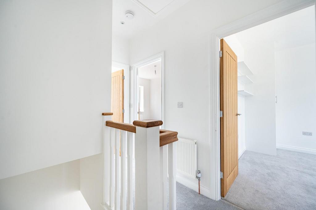 Ffirst Floor Landing