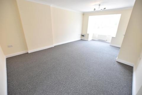 9 Bratton Court, Grimsby, DN32 0AR