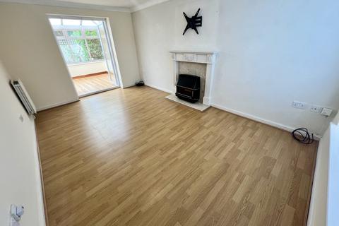 3 bedroom detached house for sale, Honey Moor Drive, Thornton FY5