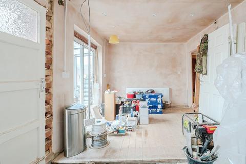2 bedroom detached house for sale, Hazel Road, Loughborough LE11