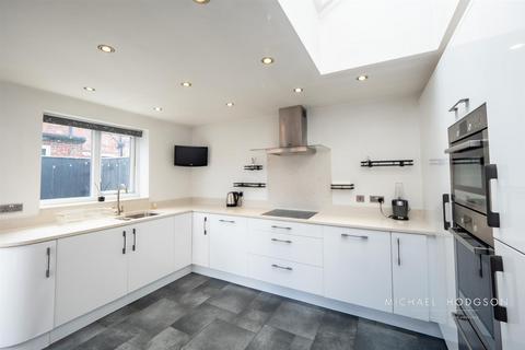 2 bedroom semi-detached house for sale, Dacre Road, Seaburn, Sunderland