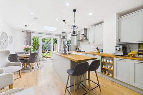 92 Danefield Road, Northampton, NN3 2SR