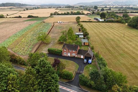 3 bedroom detached house for sale, Walkmill, Main Road, Cropthorne, WR10 3NE
