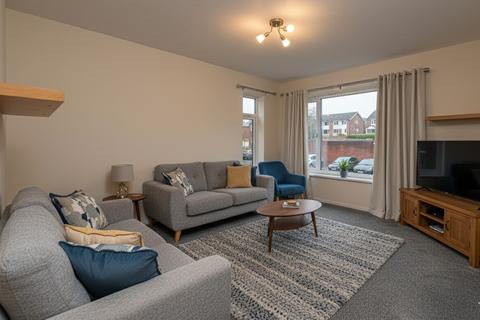 2 bedroom flat for sale, Blackmoor Court, Leeds LS17