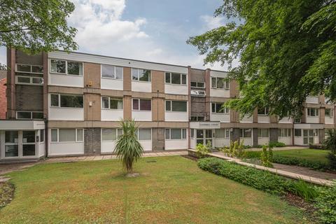 2 bedroom flat for sale, Sandhill Court, Sandhill Lane, Leeds LS17