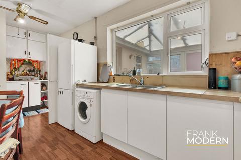 115 Mountbatten Way, Peterborough, PE3 7JY