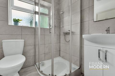 115 Mountbatten Way, Peterborough, PE3 7JY
