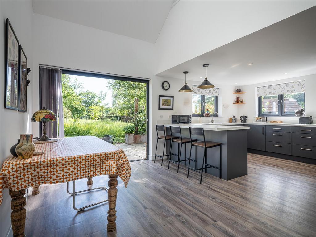 Below Star Cottage-61.jpg