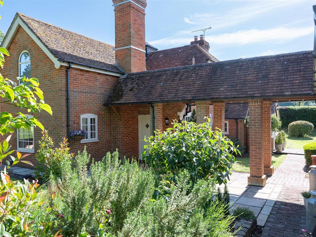 Below Star Cottage-38.jpg