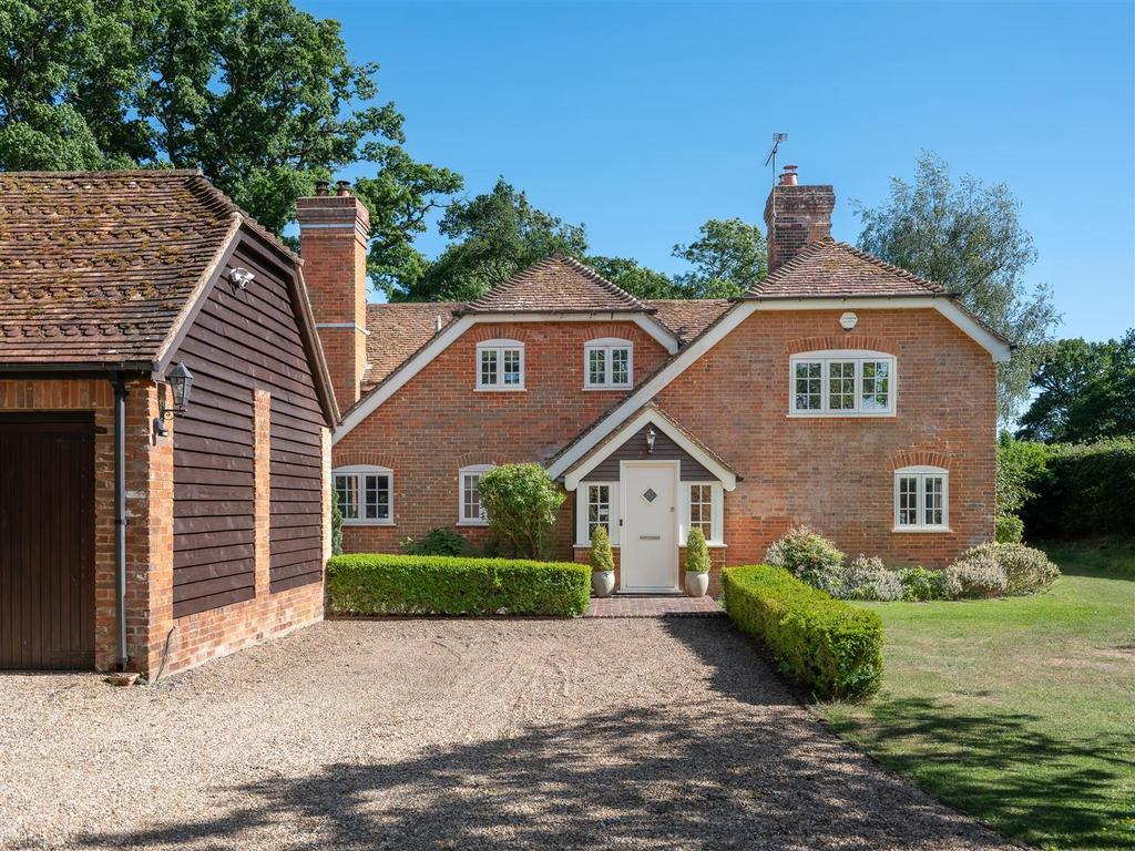 Below Star Cottage-40.jpg