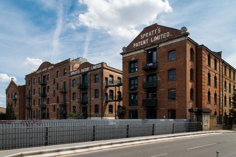 Morris Road, London, E14