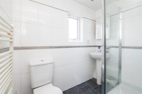 3 Benfleet Close, Sutton, SM1 3SD