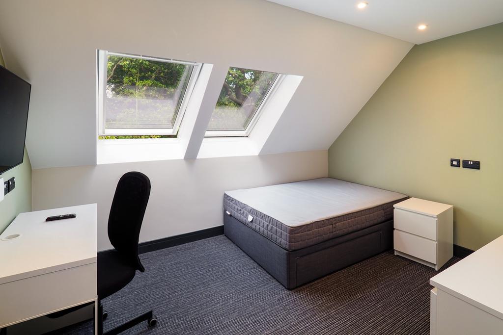 Typical Cedar Penthouse Room