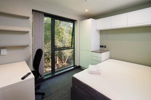 undefined, Woodland Way