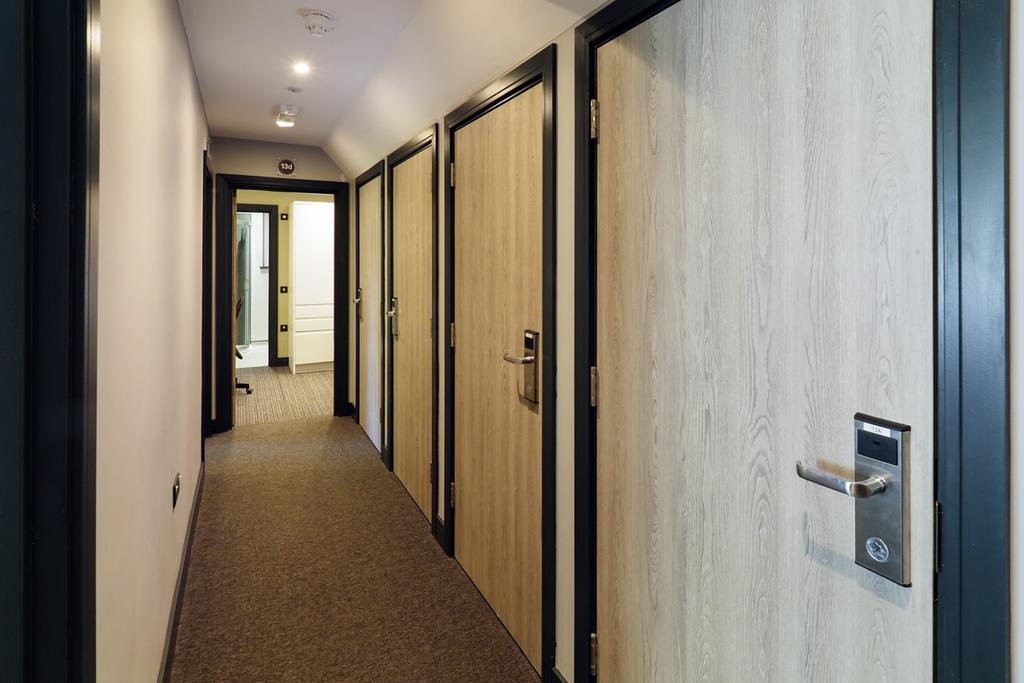 Cedar Penthouse Flat 13 Storage