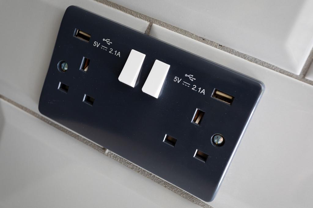 SAR Court USB Sockets Throughout