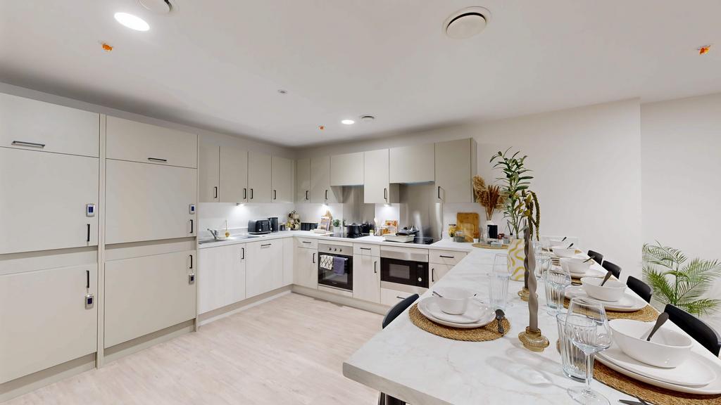 CRM-Crown-Place-03102025 113921.jpg