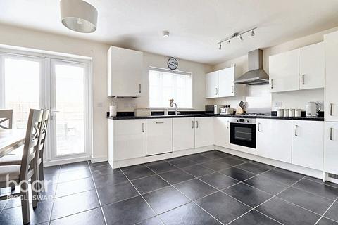 7 Centurion Walk, Sandy, SG19 1RA