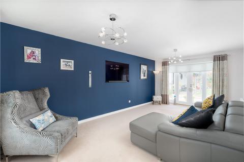 4 Saint Davids Grove, Dalkeith, EH22 3FG