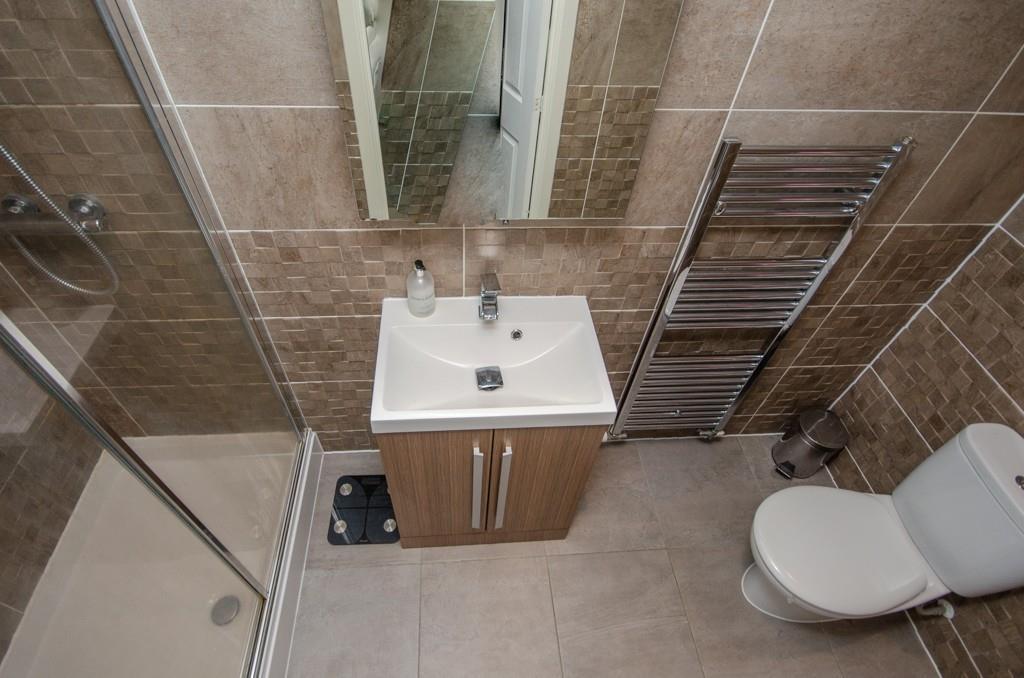 En suite.jpg