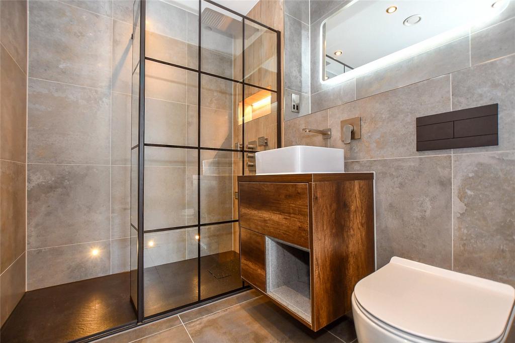 Plot 12 Ensuite