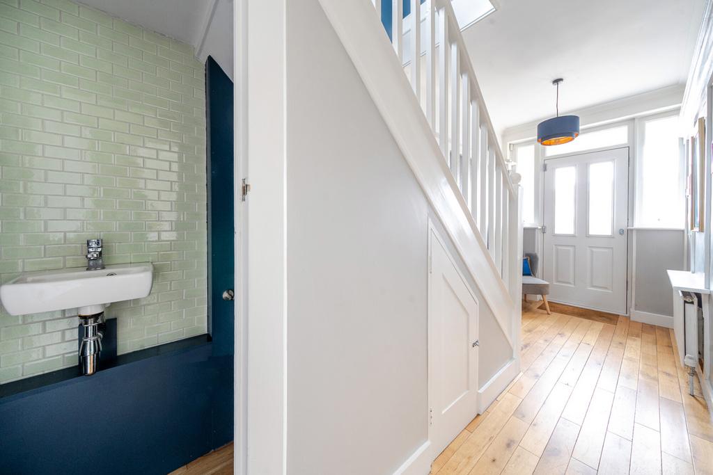 Hallway/Wc