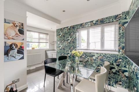 4 bedroom end of terrace house for sale, Langley Way, West Wickham