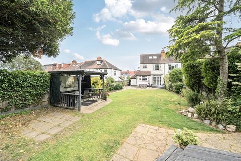 4 bedroom end of terrace house for sale, Langley Way, West Wickham