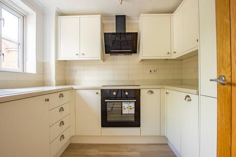 6 Mallow Close, Attleborough, NR17 1XZ