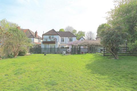 undefined, Carshalton Park Road, Carshalton SM5