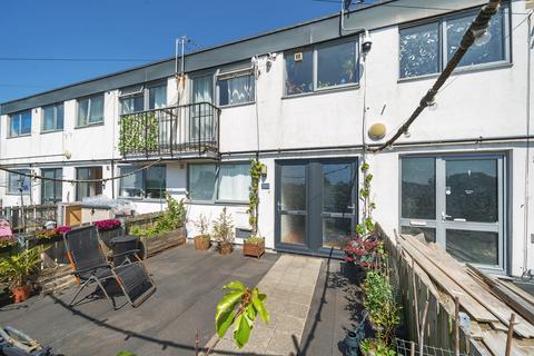1 bedroom flat for sale, Southway Drive, Plymouth PL6