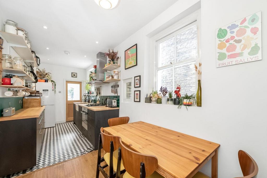 IMG 1814-1-1500x1000.jpg