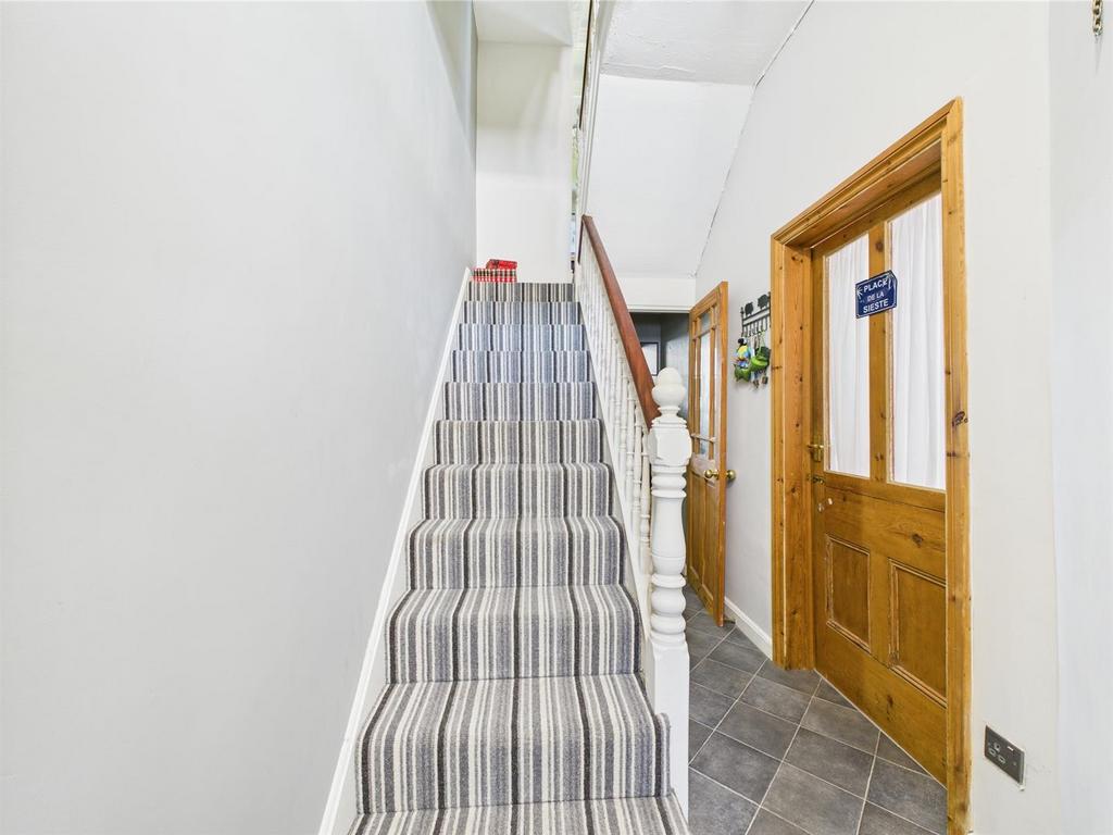 CAM02742 G0-PR0021-STILL007.jpg