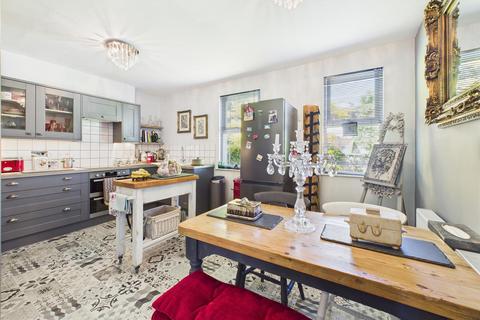 1 Quayfield Road, Ilfracombe, EX34 9EN